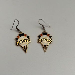 Beautiful Rare Vintage Giants Earrings, Peter David MLBP 1990